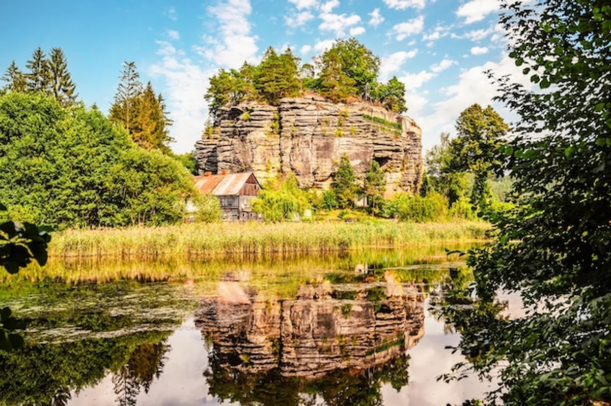 Zamek Sloup w Północnej Czechach w regionie Liberec