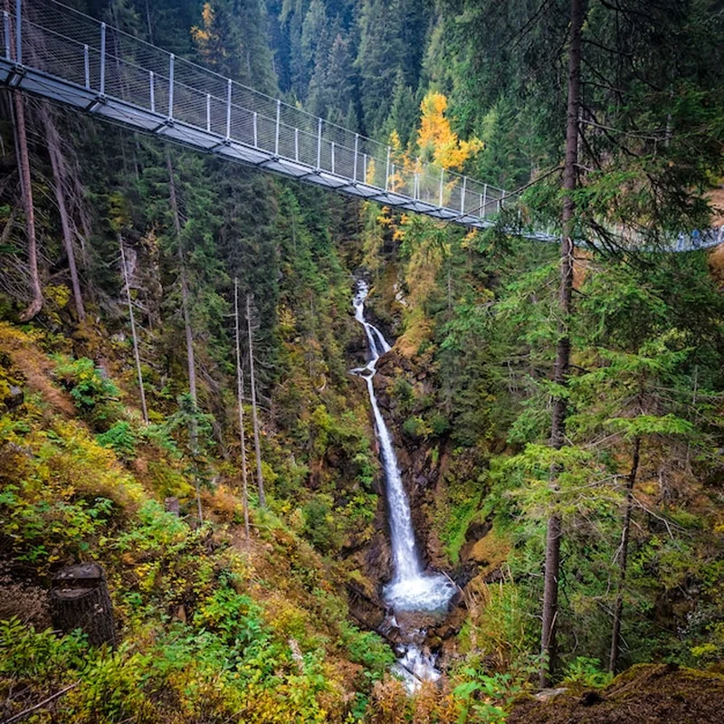 Gdzie znajduje się skywalk czechy? Spacer po ścieżce w obłokach Dolni Morava