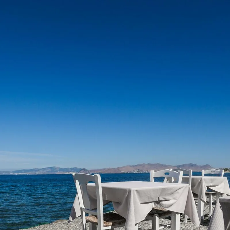Santorini – gdzie zjeść w greckiej restauracji?
